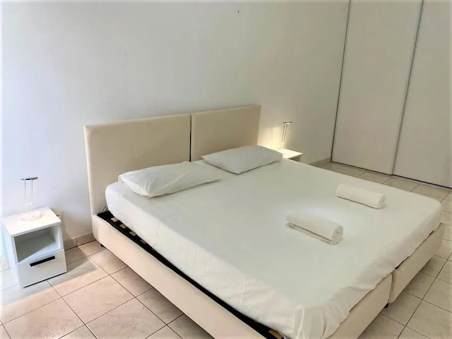 Apartment Le Jardin Des Muses -Parking Prive - Centre-Ville - Bord De Mer Menton France
